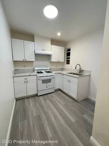 Main picture of 3426 1/2 Maricopa St