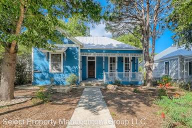 Main picture of 607 E Guenther St
