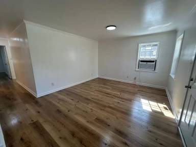 Main picture of 1110 Westmoreland St