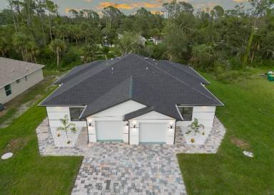 Main picture of 470 Venango St