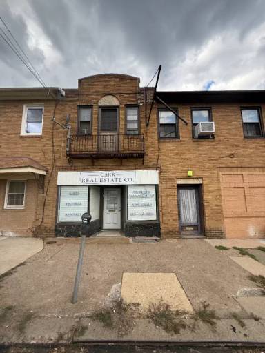 Main picture of 2229 Garrett Rd