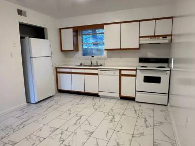 Main picture of 5281 Berkshire Ct
