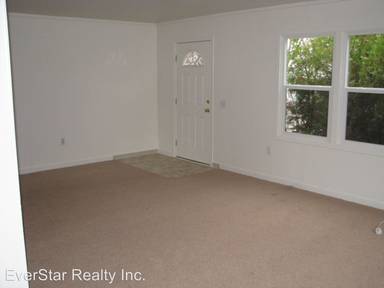 Main picture of 710 Van Giesen St