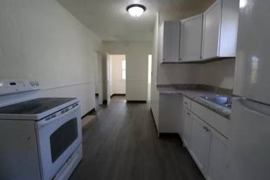 Main picture of 2423 16th St