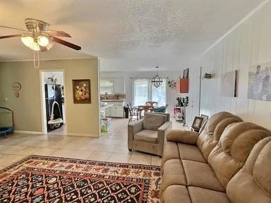 Main picture of 1829 S Craig Cir