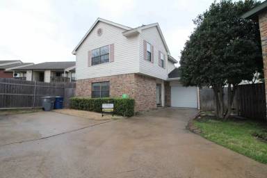 Main picture of 2872 Harbinger Ln