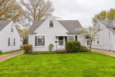 Main picture of 30124 Phillips Ave