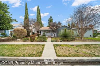 Main picture of 5808 Oliva Ave