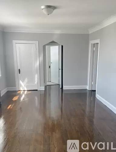 Main picture of 11341 South King Drive - 43-3E