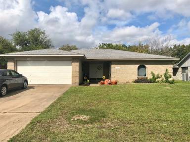 Main picture of 1419 Holik Dr