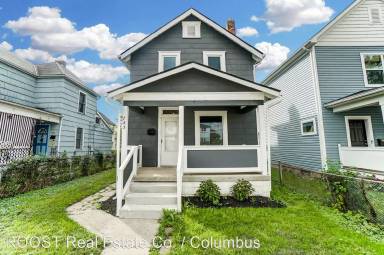 Main picture of 743 Reinhard Ave