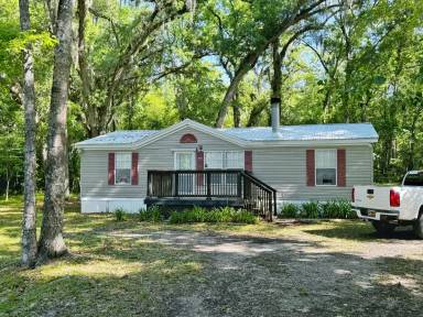Main picture of 5872 Pine Creek Dr