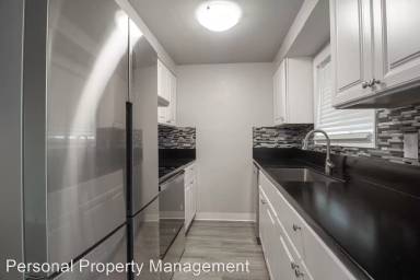 Main picture of 812 NE 86th St