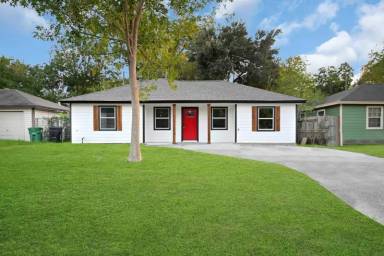 Main picture of 3102 Friar Point Rd
