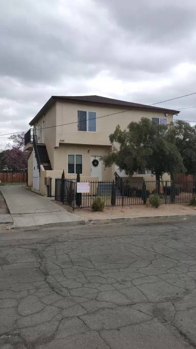 Main picture of 1019 N Pershing Ave