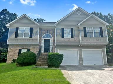 Main picture of 1605 Silver Petal Way