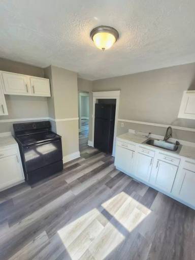 Main picture of 500 Garson Ave