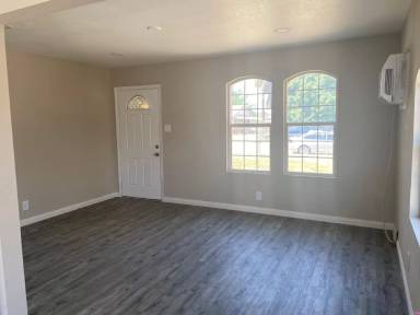 Main picture of 701 McClean Ave