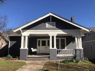 Main picture of 1402 N 4th Ave