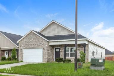 Main picture of 219 Beau Claire Cir