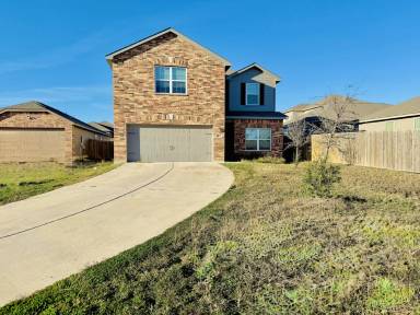 Main picture of 353 Crescent Park Dr