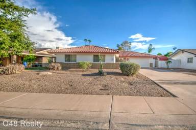 Main picture of 629 E La Jolla Dr