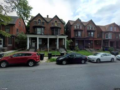 Main picture of 1913 Market St