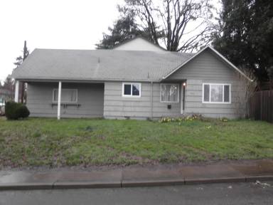 Main picture of 445 Hansen Ave S
