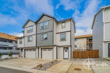 Main picture of 14402-35 NE 22nd Ave