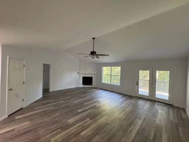 Main picture of 26 Greenridge Ln