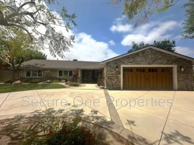 Main picture of 1695 Berkshire Dr