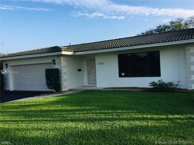 Main picture of 7001 Loch Ness Dr
