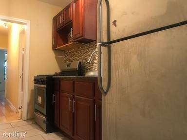 Main picture of 671 Melrose Ave