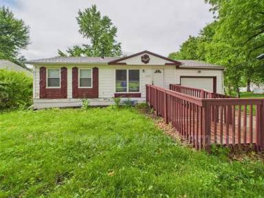 Main picture of 18304 E Lexington Rd
