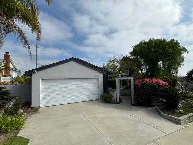 Main picture of 5629 Marialinda St