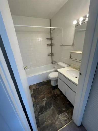 Main picture of 1440 1450 1460 Meadowview Dr