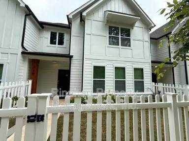 Main picture of 328 Ginsberg Rd