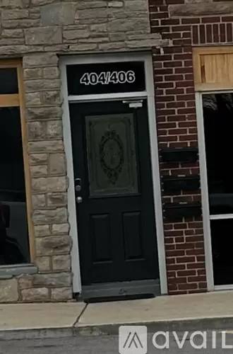 Main picture of 404 N 1st St