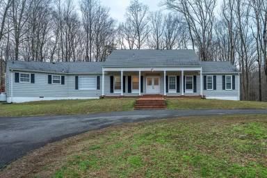 Main picture of 5035 Timberwood Trl