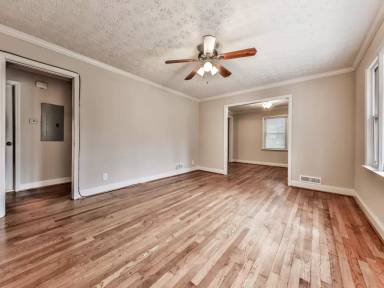 Main picture of 1617 Pine Cir