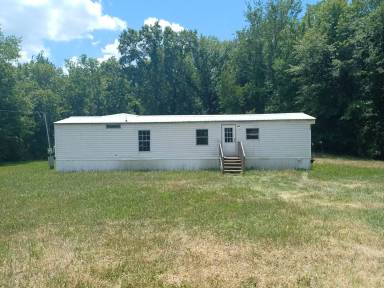 Main picture of 5949 Westwood Rd N