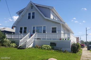 Main picture of 6129 Traymore Ave