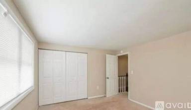 Main picture of 451 Berry Ct
