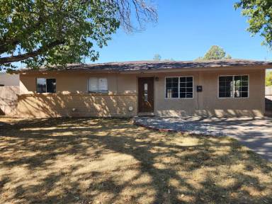 Main picture of 2808 Encanto Dr