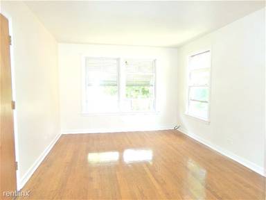 Main picture of 8221 Keating Ave