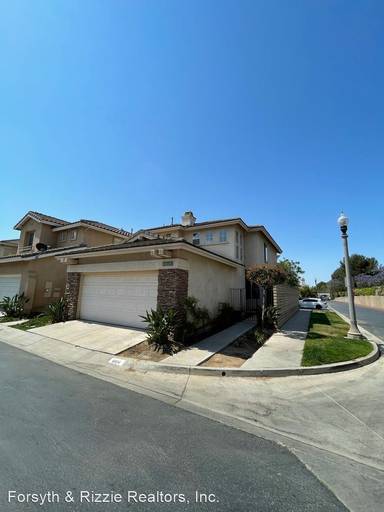 Main picture of 4414 Las Veredas Pl