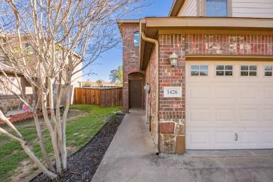 Main picture of 1418 Piedmont Dr