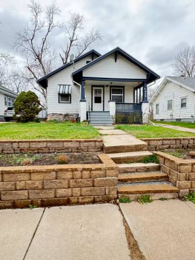 Main picture of 649 N 35th St