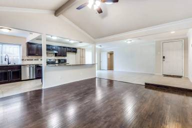 Main picture of 101 Kemper Ct
