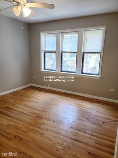 Main picture of 1331 W Addison St